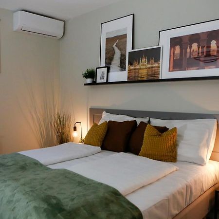 Akacfa Holiday Apartments บูดาเปสต์ ภายนอก รูปภาพ